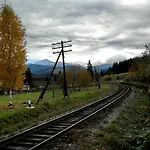 Ozerniy Lazeshchyna