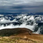Lodge Ozerniy