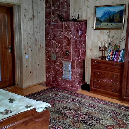 Ozerniy * Lazeshchyna