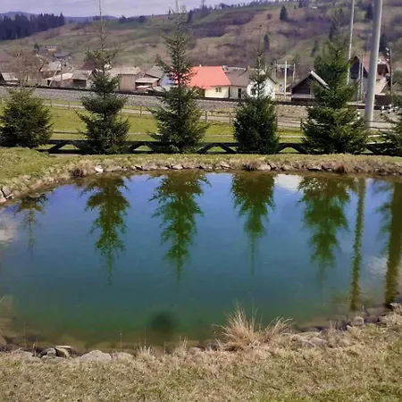 Ozerniy * Lazeshchyna