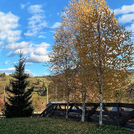 Ozerniy Lodge Lazeshchyna